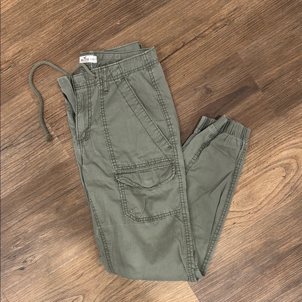 Hollister Green Cargo Pants with Elastic Waistband